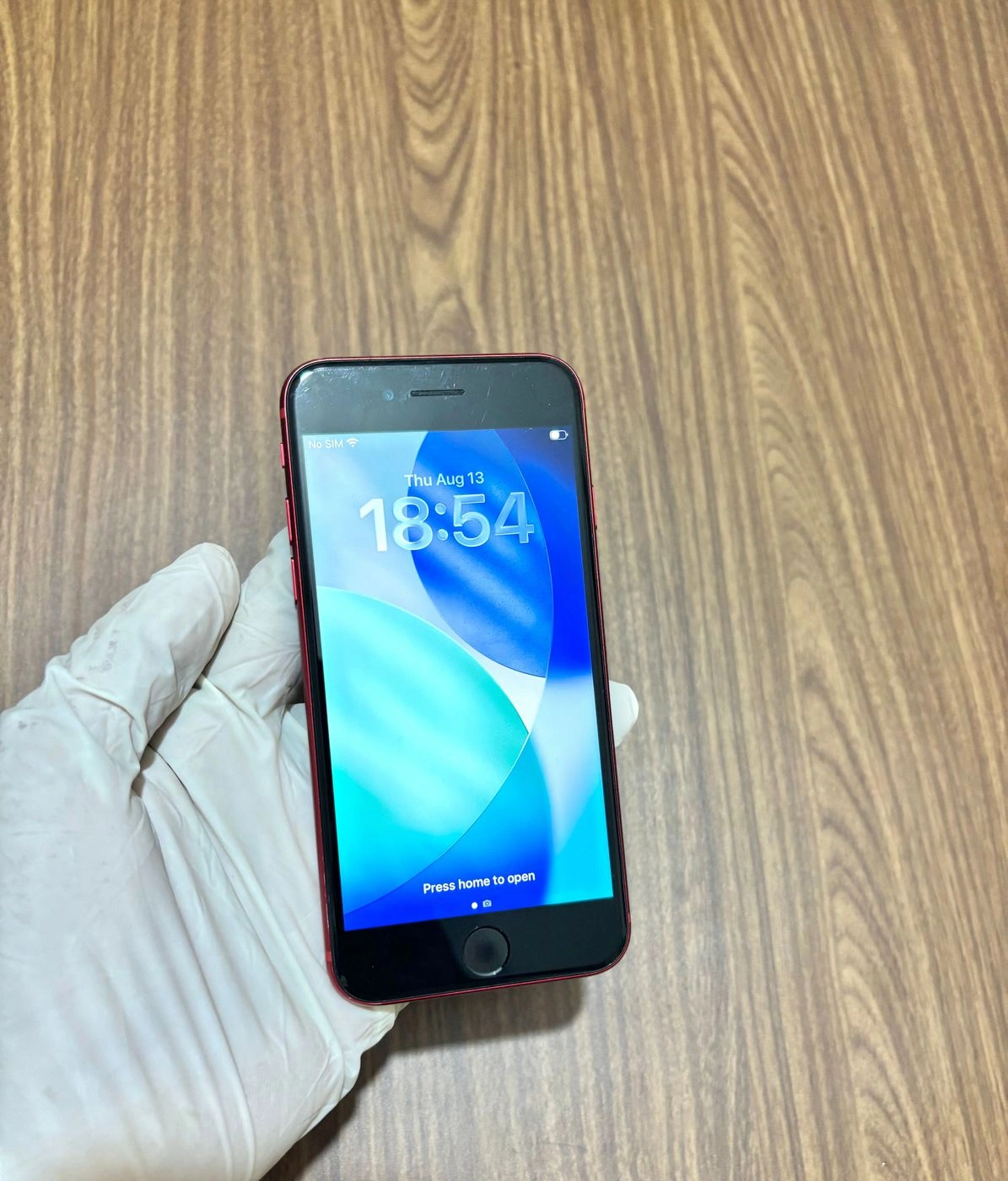iPhone SE 2022(128gb)-Red 6