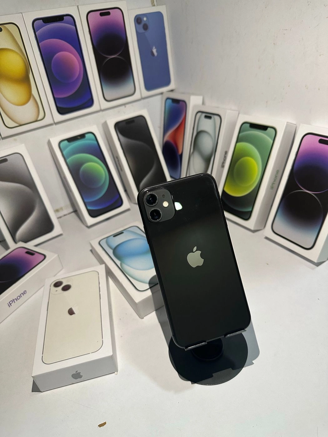 iPhone 11 (128gb)-Black 2