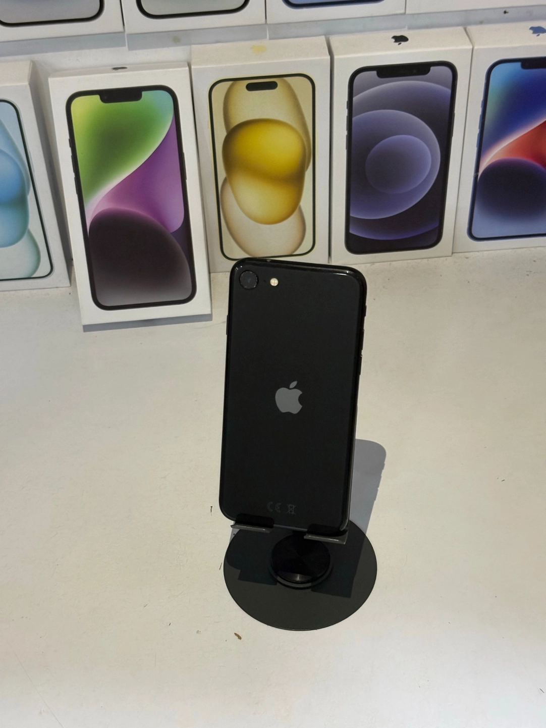 iPhoneSE 2020(64gb)-Black