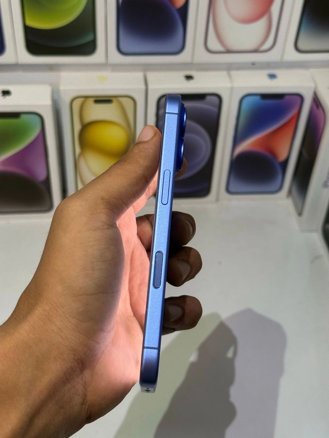Iphone16 (128gb)-Blue 12