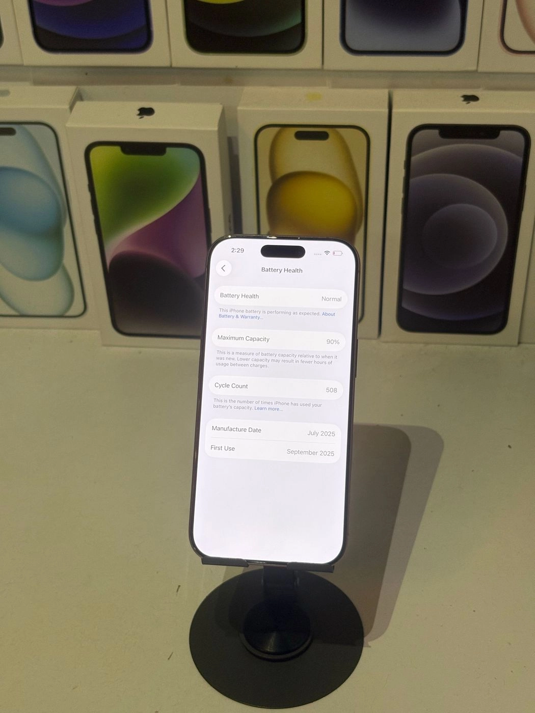 iPhone 16 pro (256gb)- Desert titanium 12