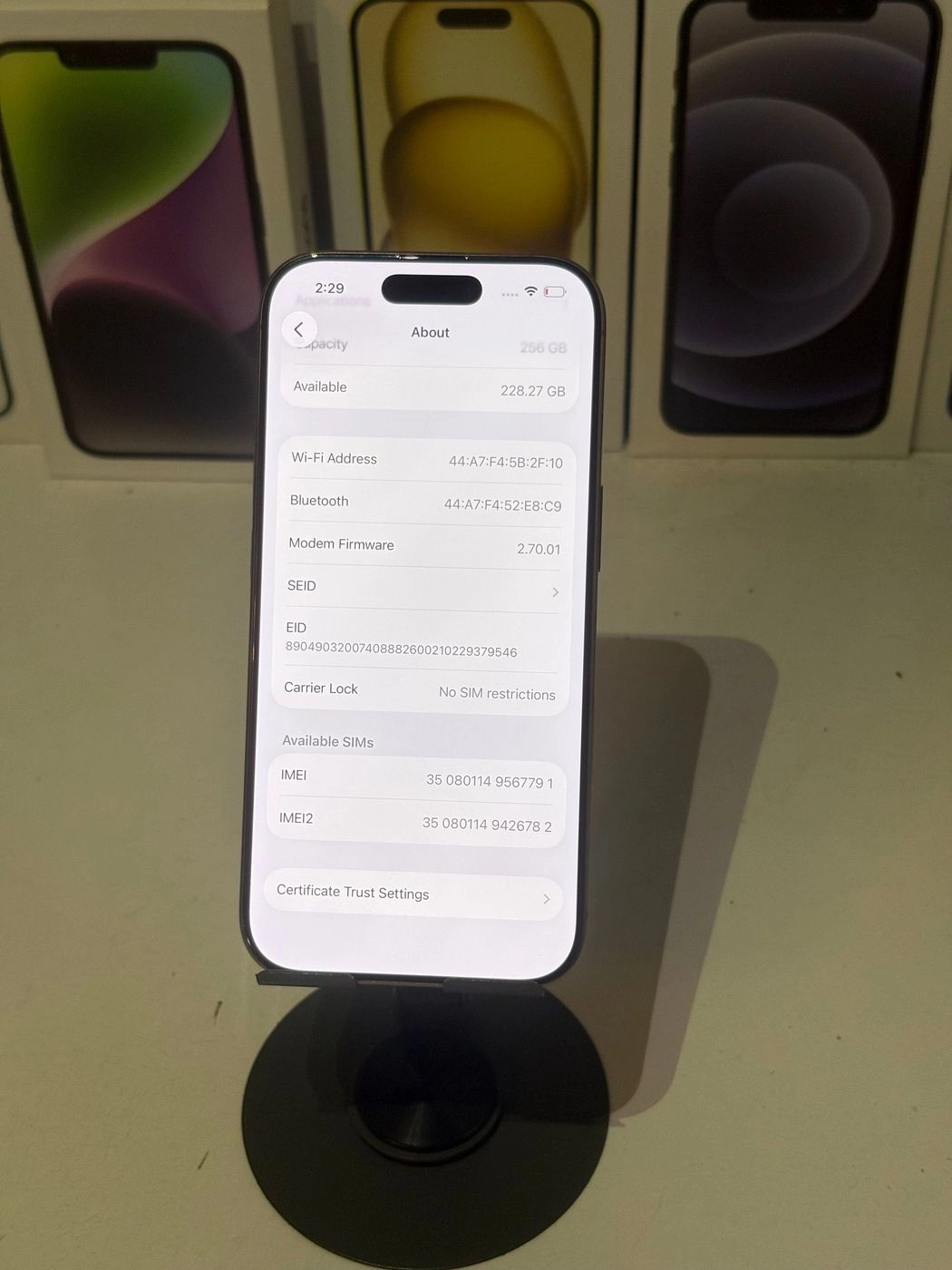 iPhone 16 pro (256gb)- Desert titanium 14
