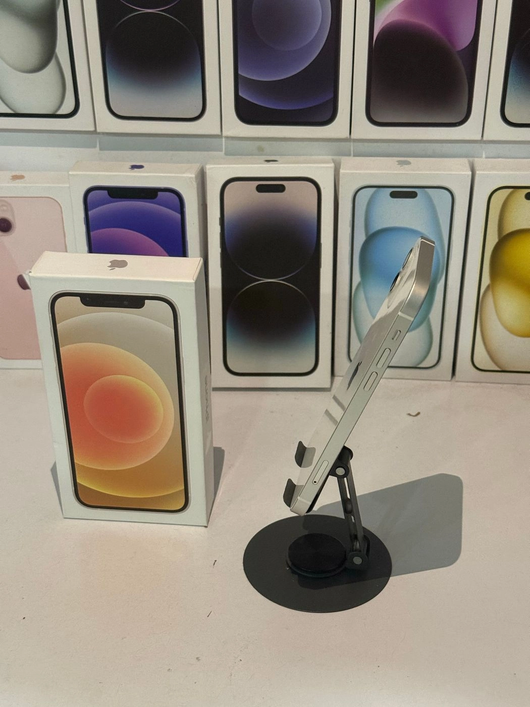 iPhone 12 5g(white)-128gb 3