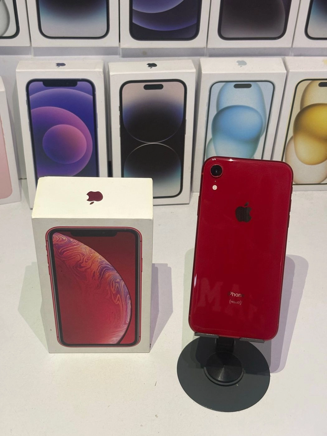 iPhone XR(128gb)-RED 3