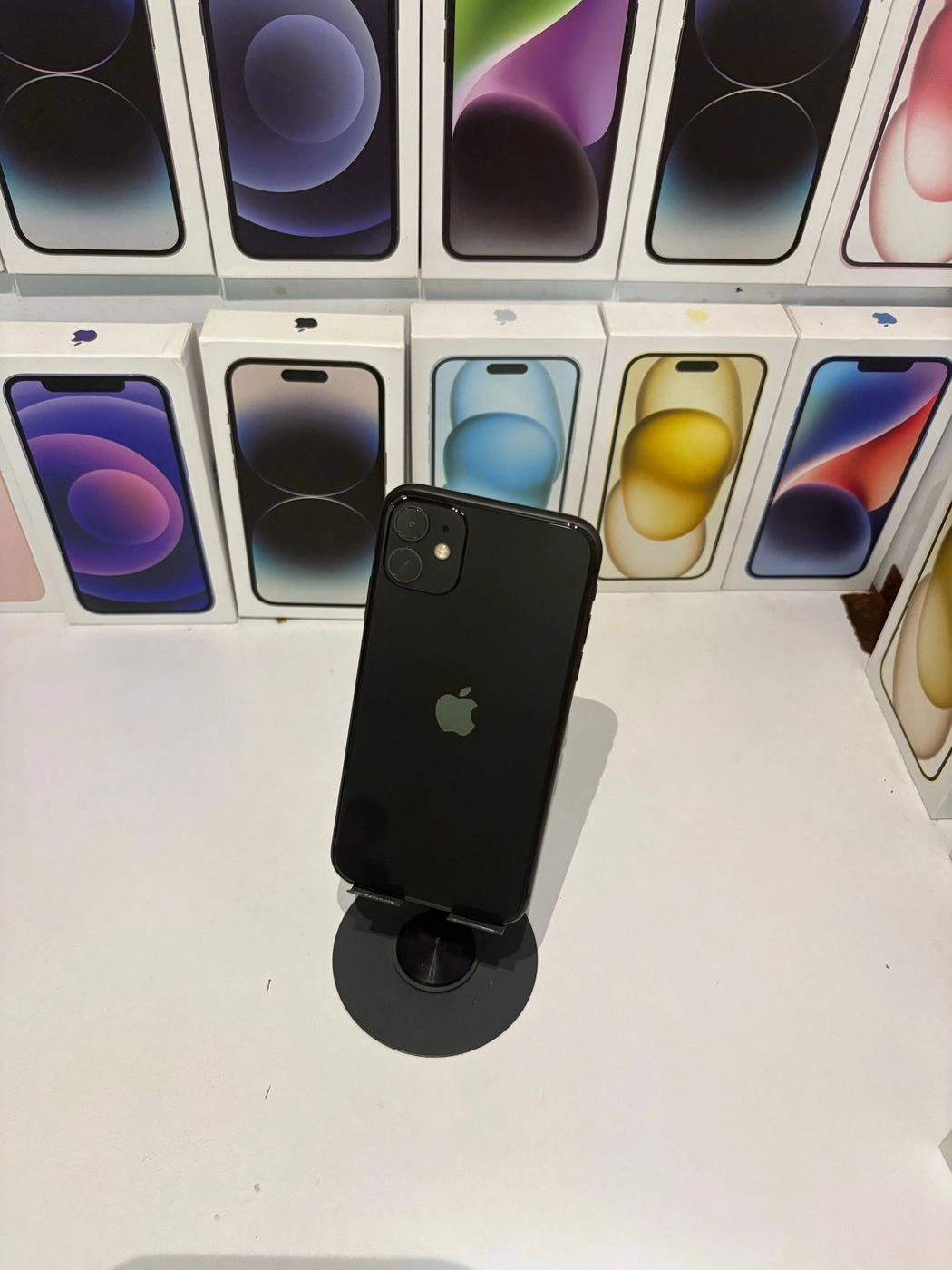 iPhone 11 (64gb)-Black