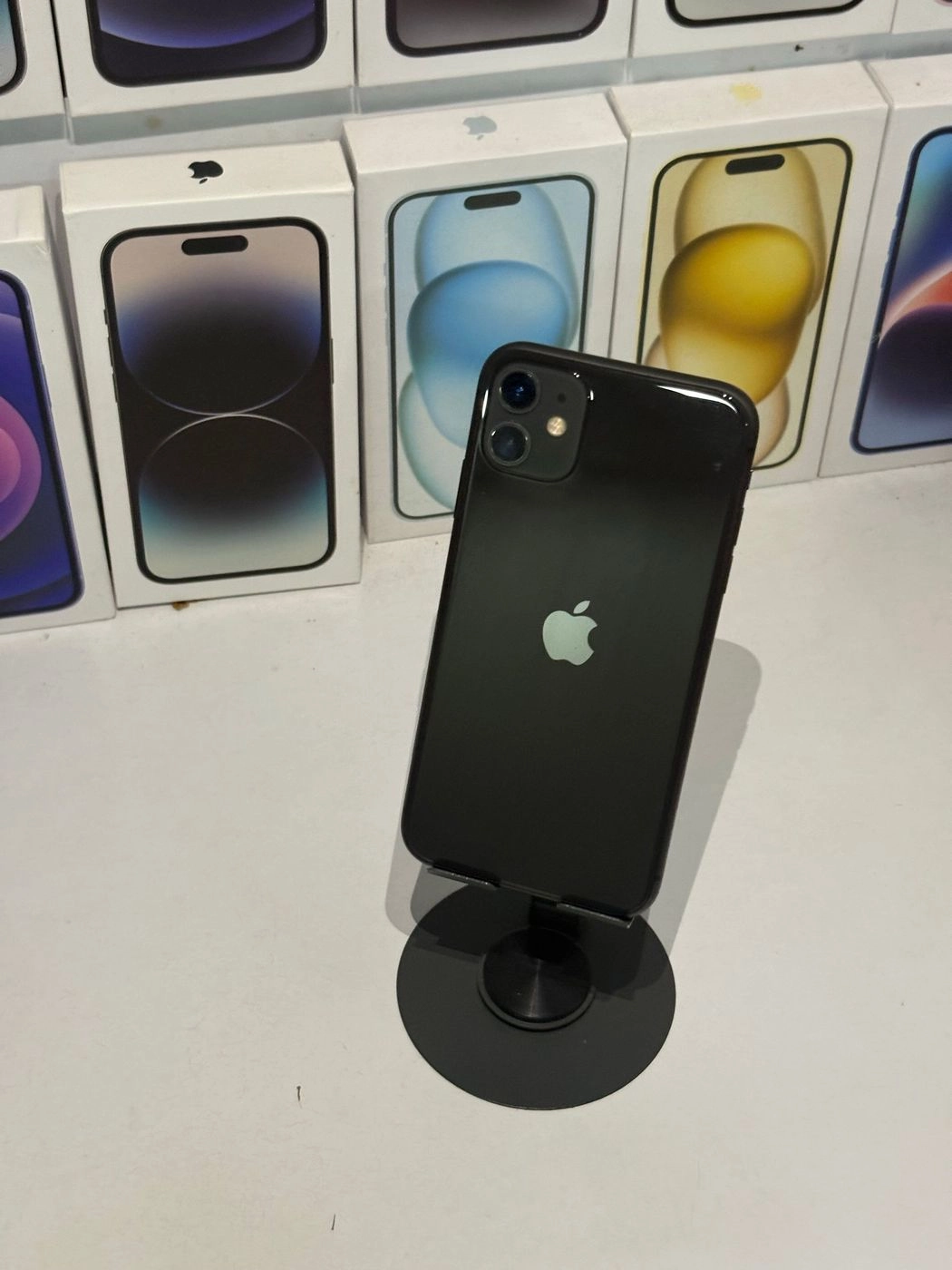 iPhone 11 (64gb)-Black 4