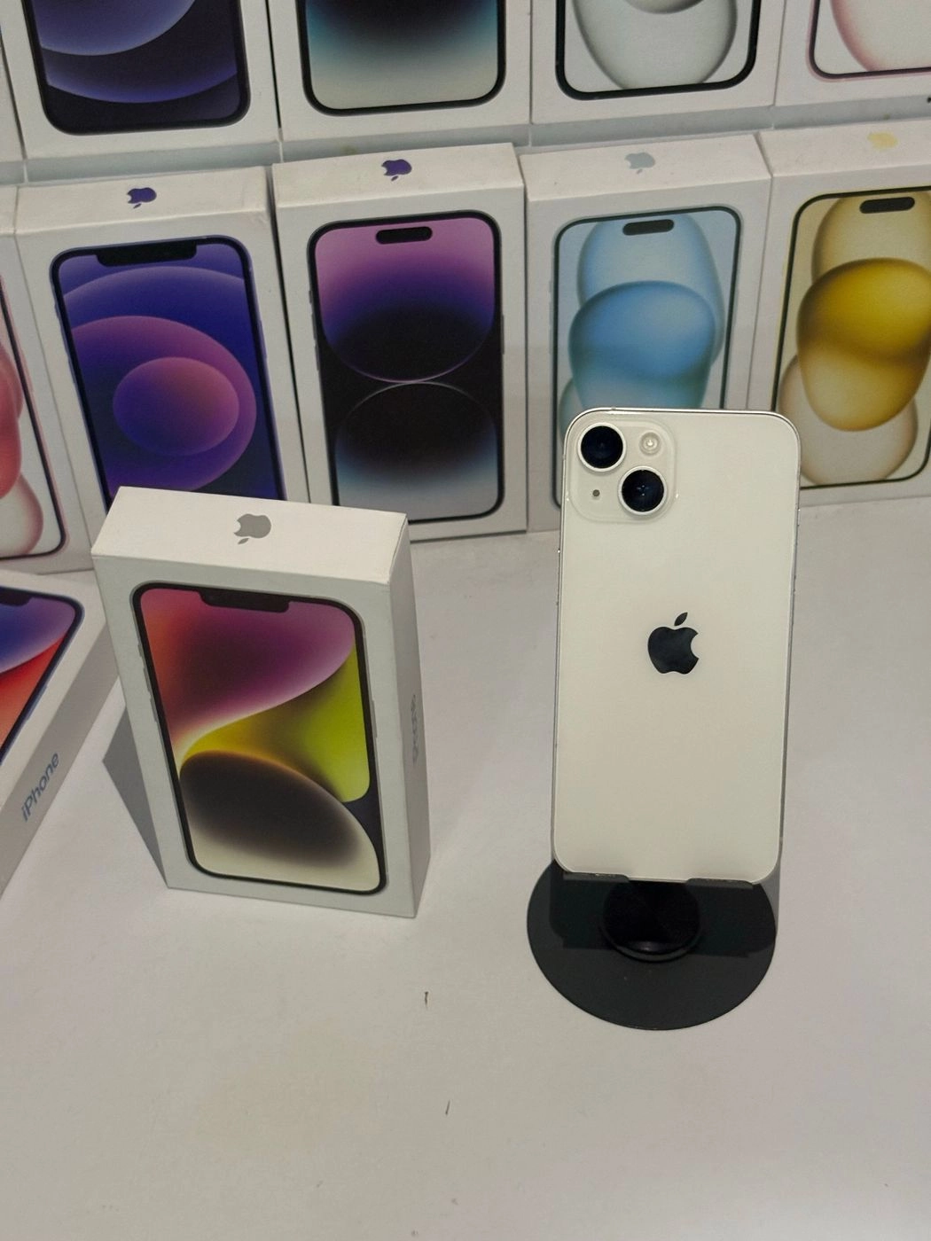 iPhone 14(256gb)-Starlight 1