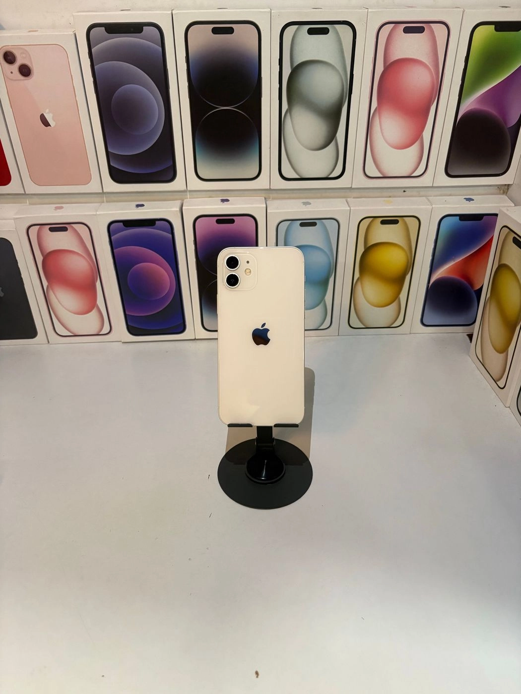 iPhone 12 (128gb)-White 2