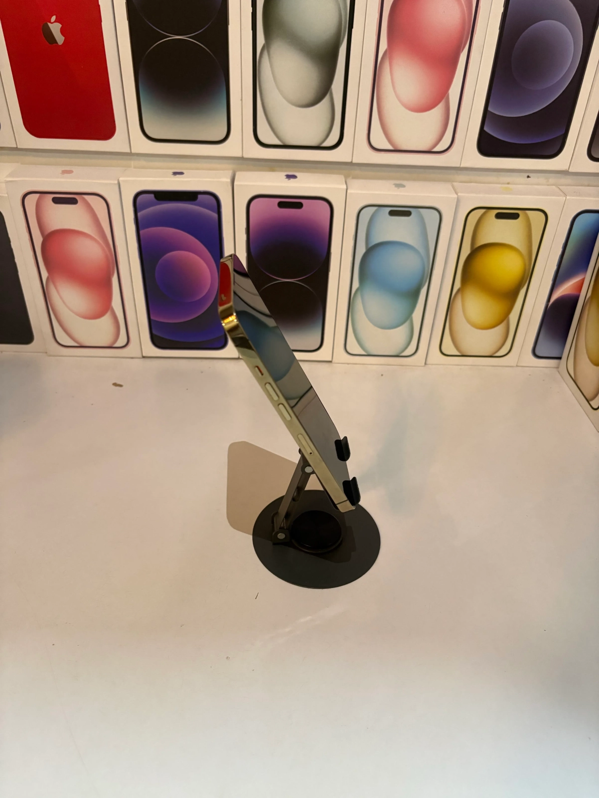 iPhone 13 Pro (256gb)-Gold 4