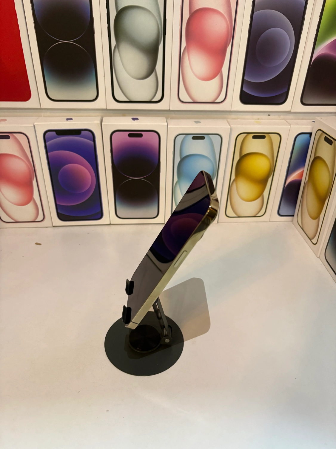 iPhone 13 Pro (256gb)-Gold 5