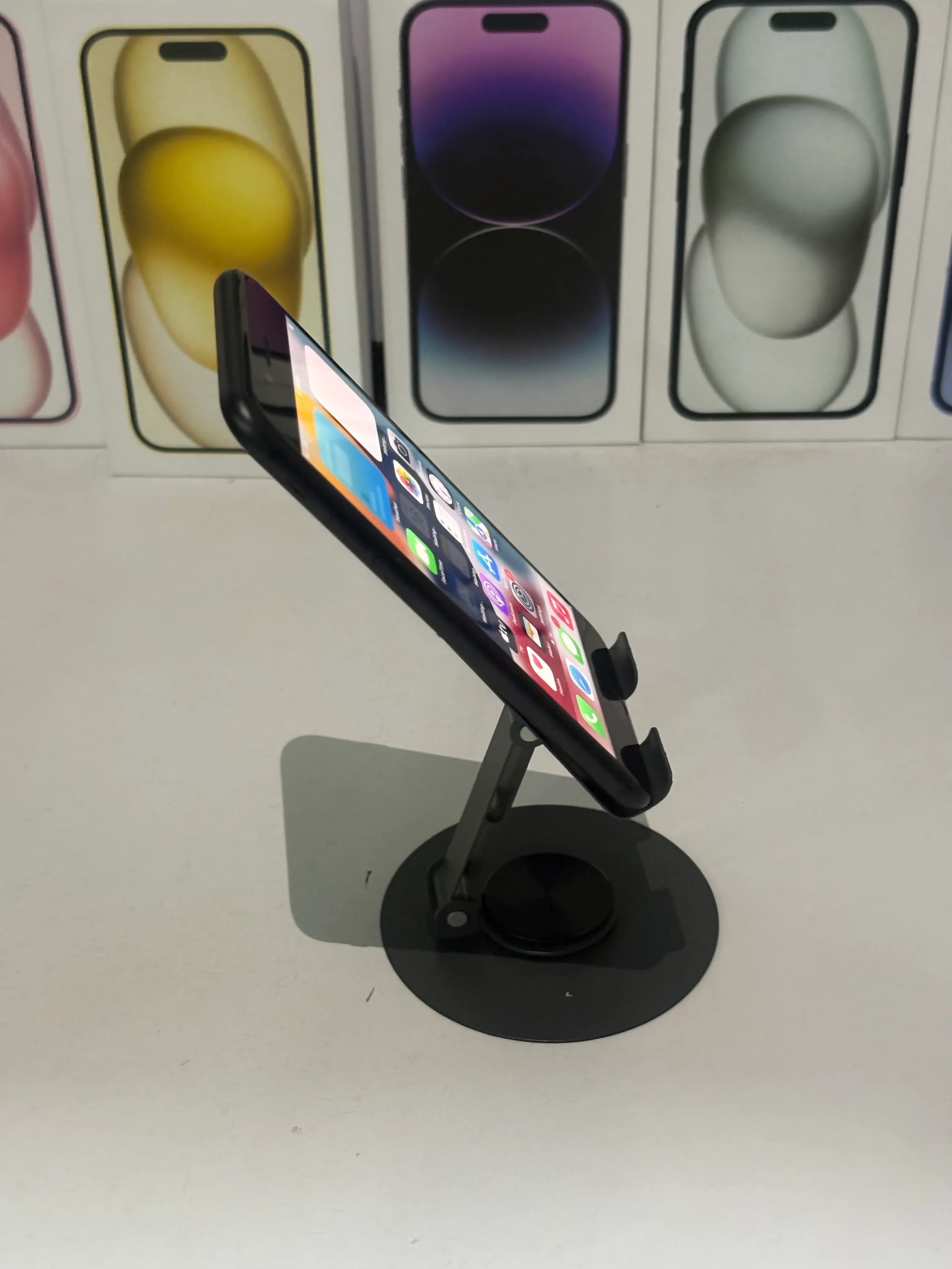 iPhone 7 (32gb)-Black 4