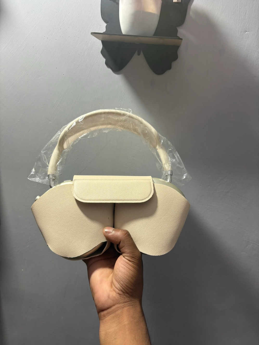 Apple AirPods Max (Gold) 3