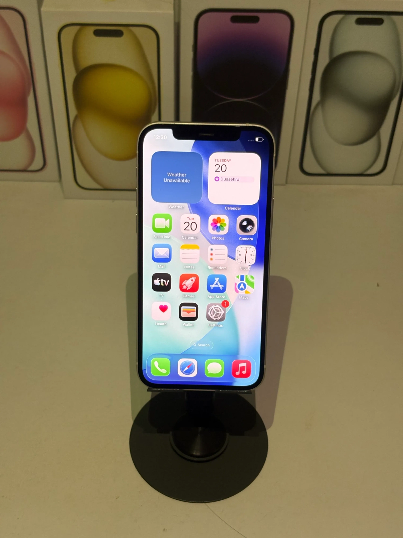 iPhone 12(64gb)-white 6