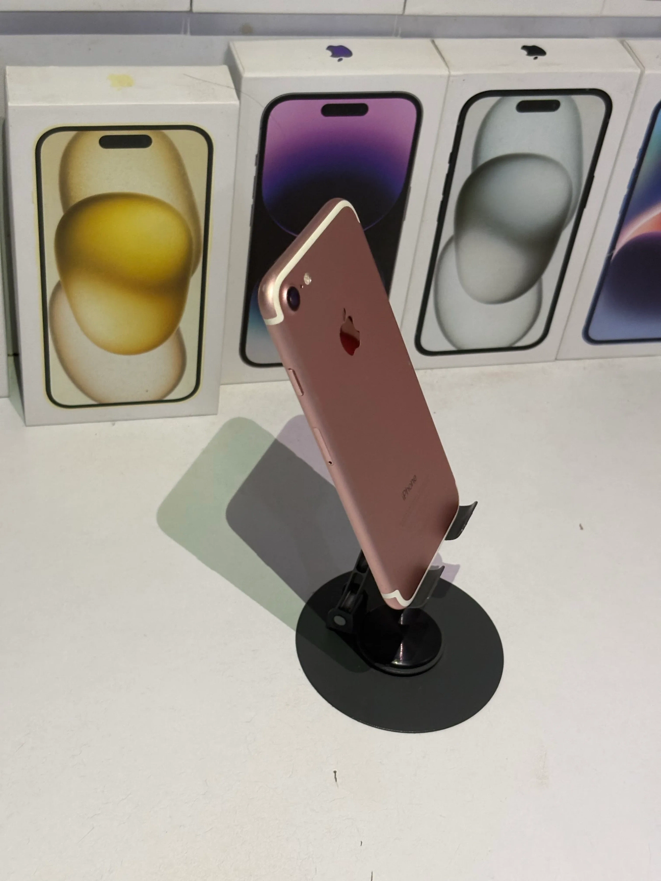 iPhone 7 (32gb)-Rose gold 3