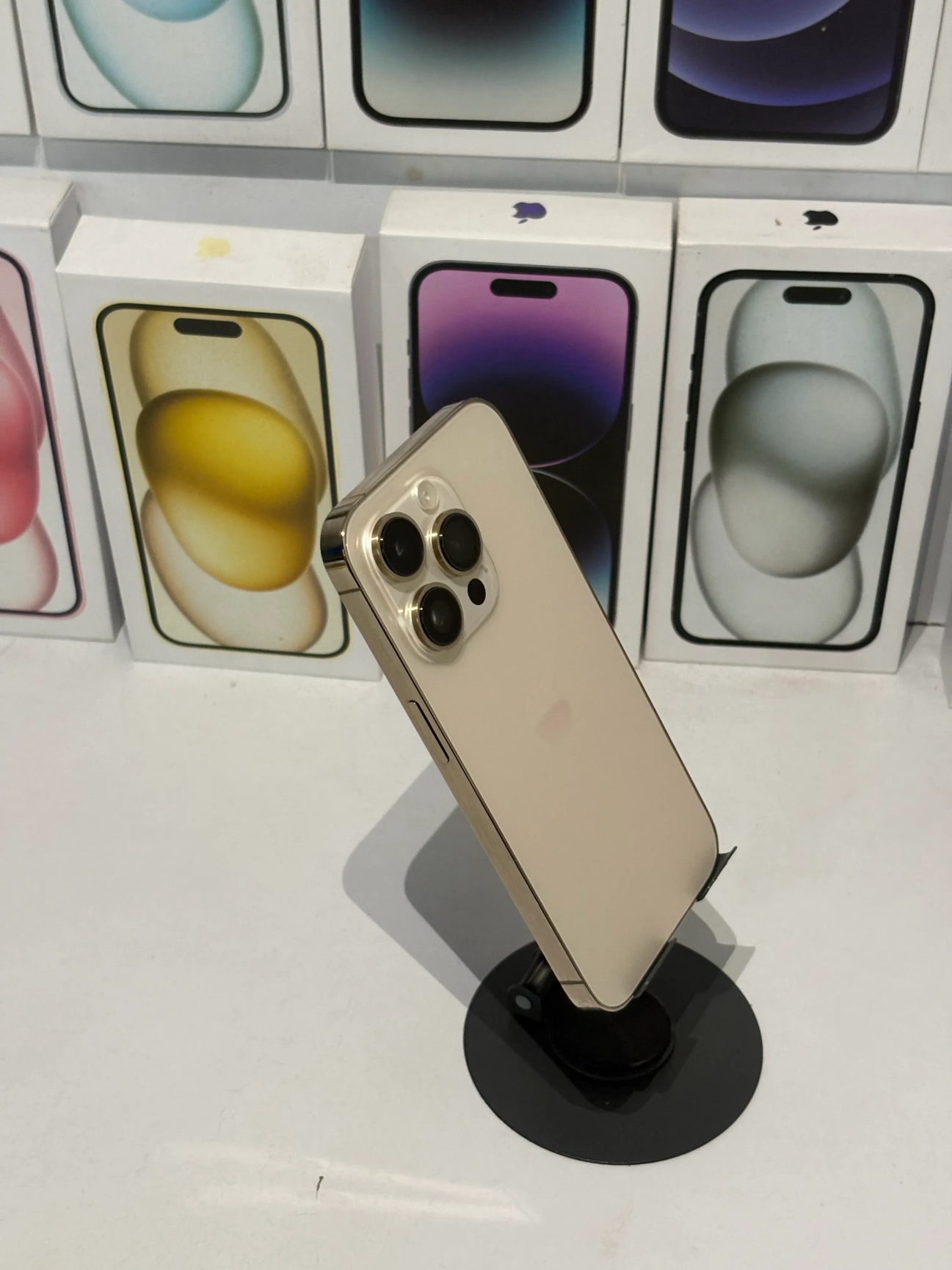 iPhone 14 Pro(256gb)-Gold 8