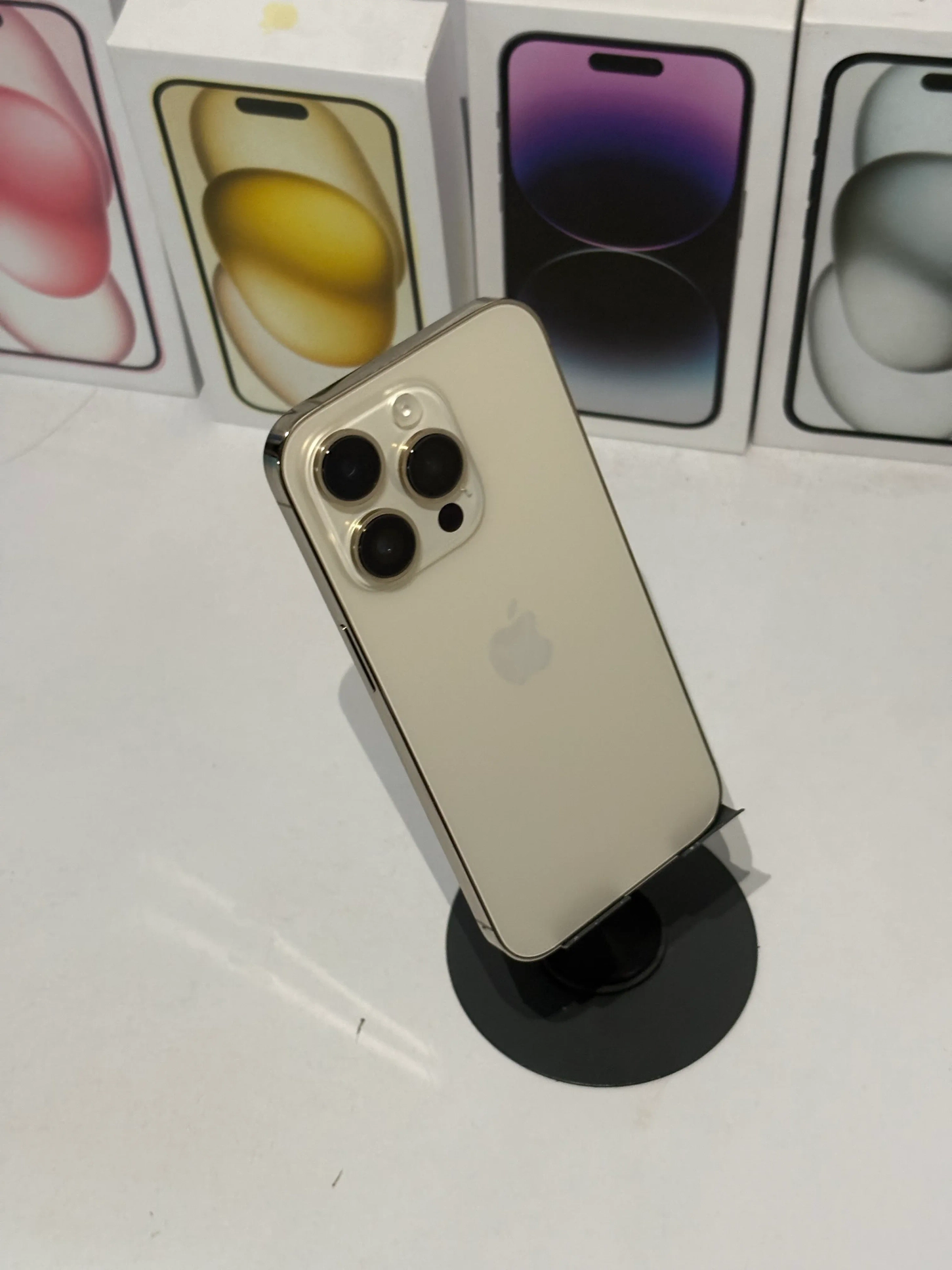 iPhone 14 Pro(256gb)-Gold 9