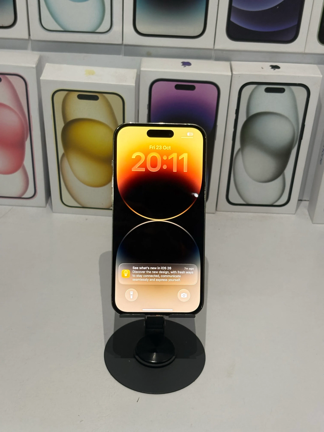 iPhone 14 Pro(256gb)-Gold 11