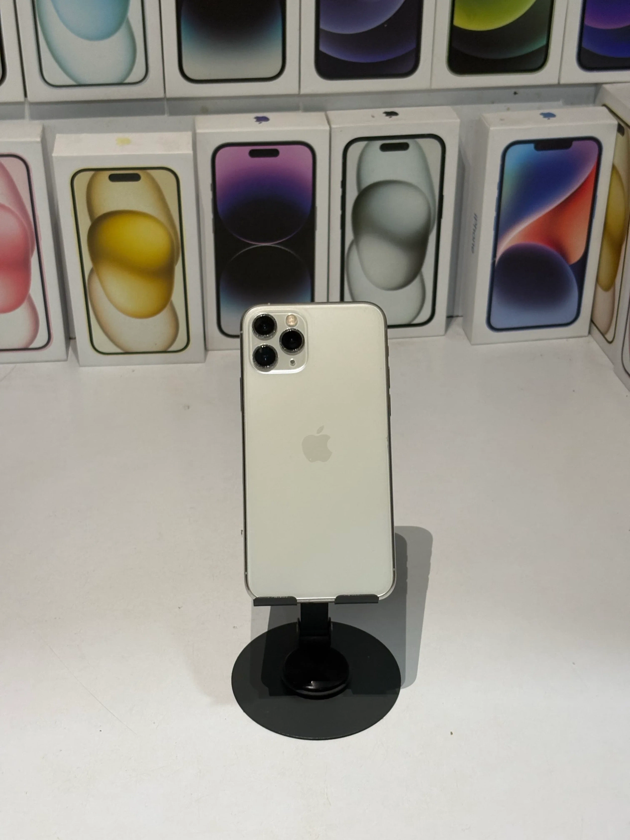 iPhone 11 Pro (64 GB)-Silver 1