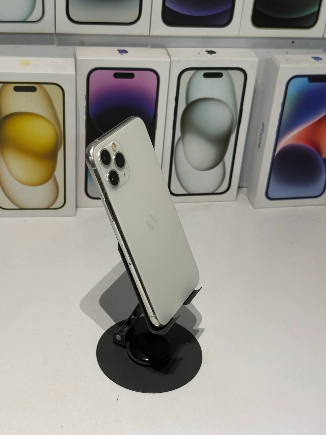 iPhone 11 Pro (64 GB)-Silver 4