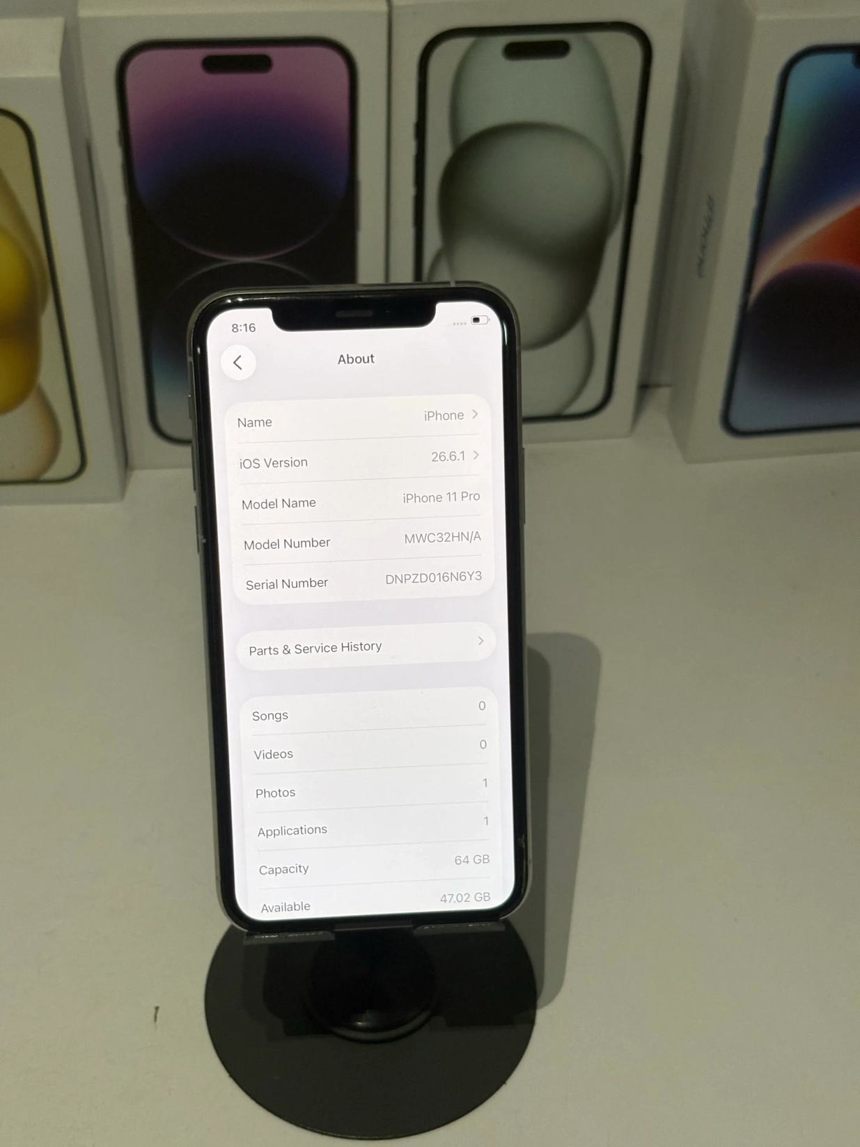 iPhone 11 Pro (64 GB)-Silver 9