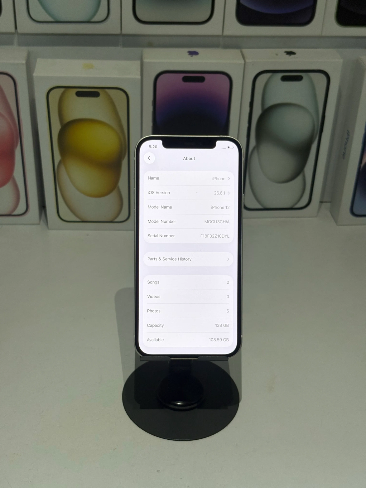 iPhone 12 (128gb)- white 10