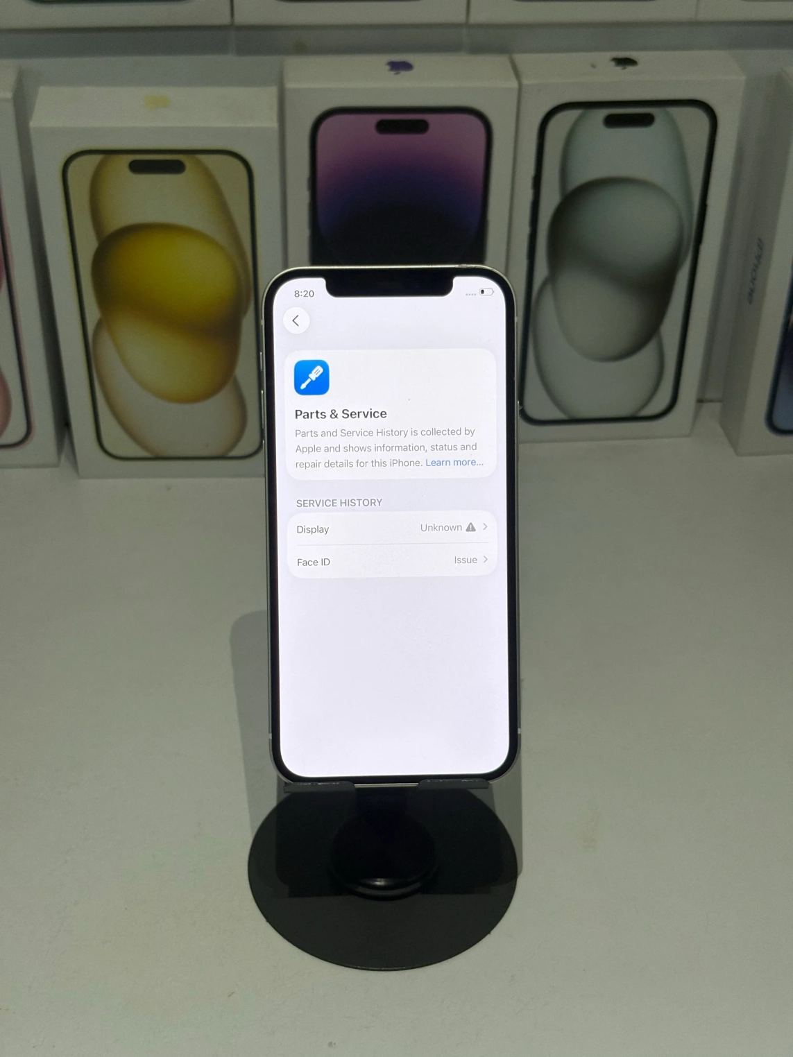 iPhone 12 (128gb)- white 11