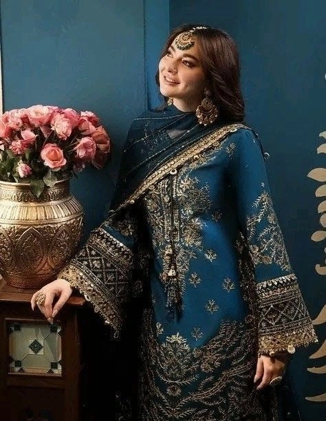 Women’s Premium Embroidered 3-Piece Suit Set 2