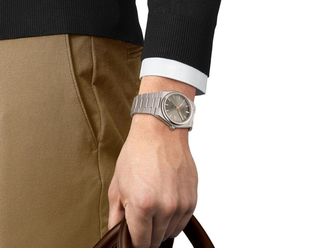 Tissot Prx Titanium Quartz 4