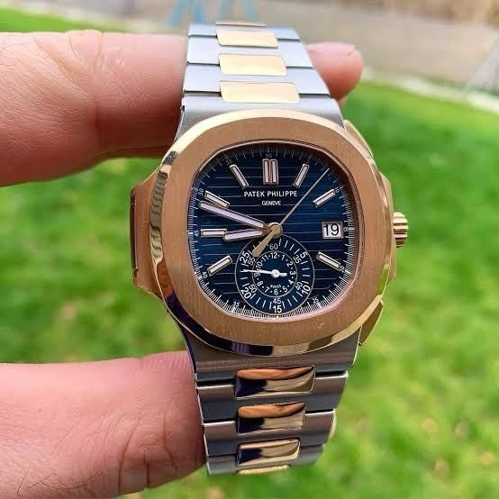 Patek Philippe Nautilus Blue Dial Automatic 1