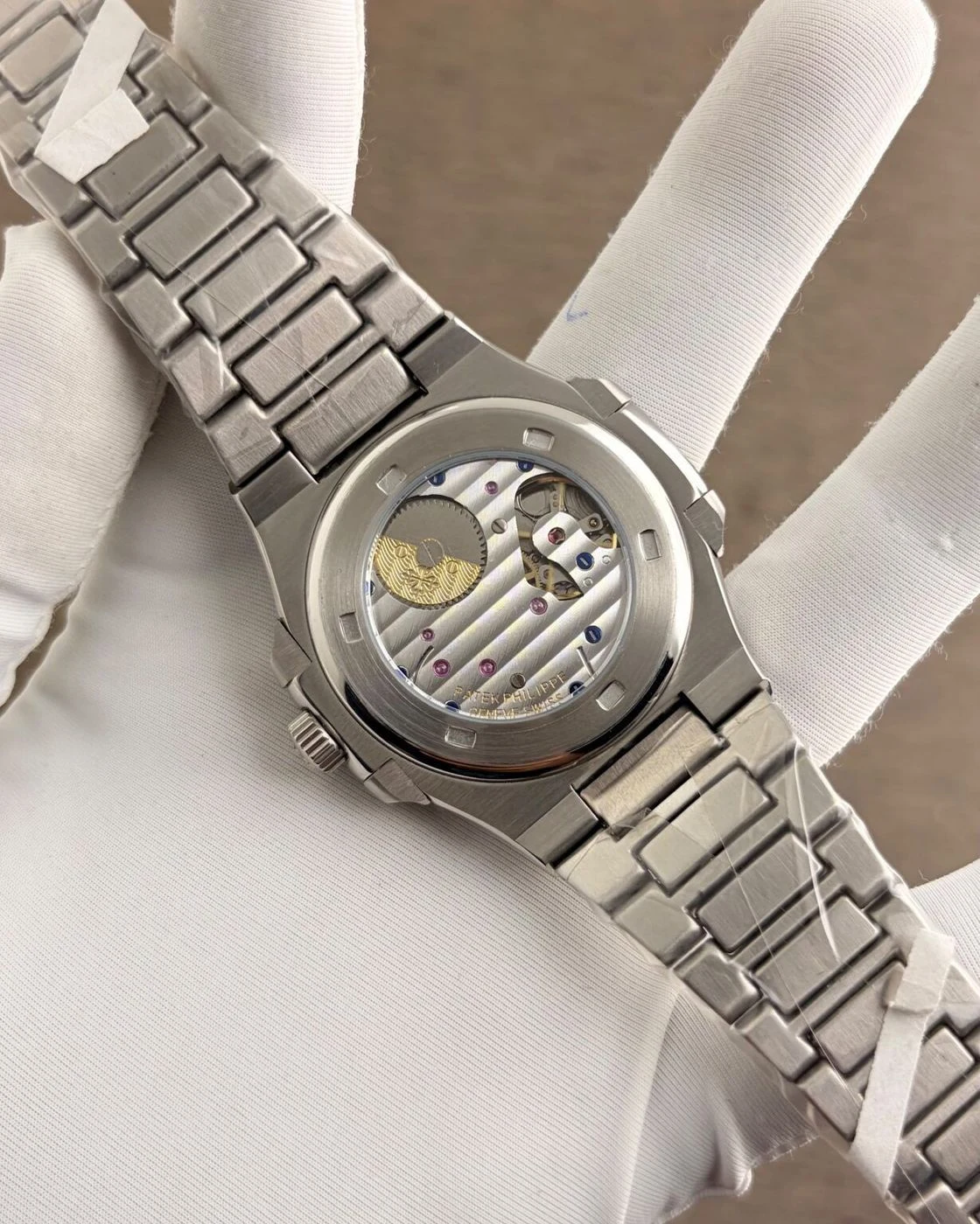Patek Philippe Nautilus Silver Diamond Edition 3