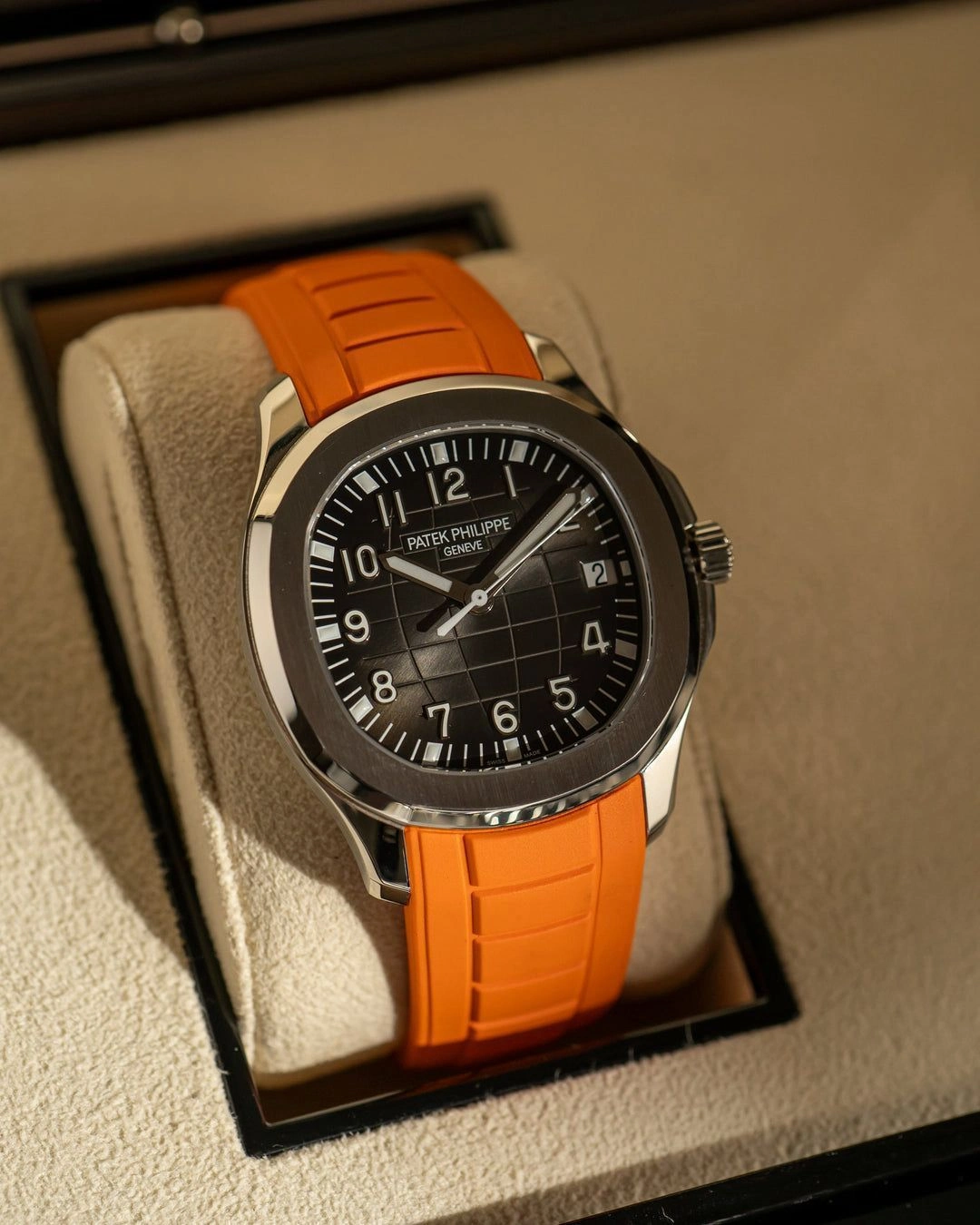 Patek Philippe Aquanaut Orange Automatic 6