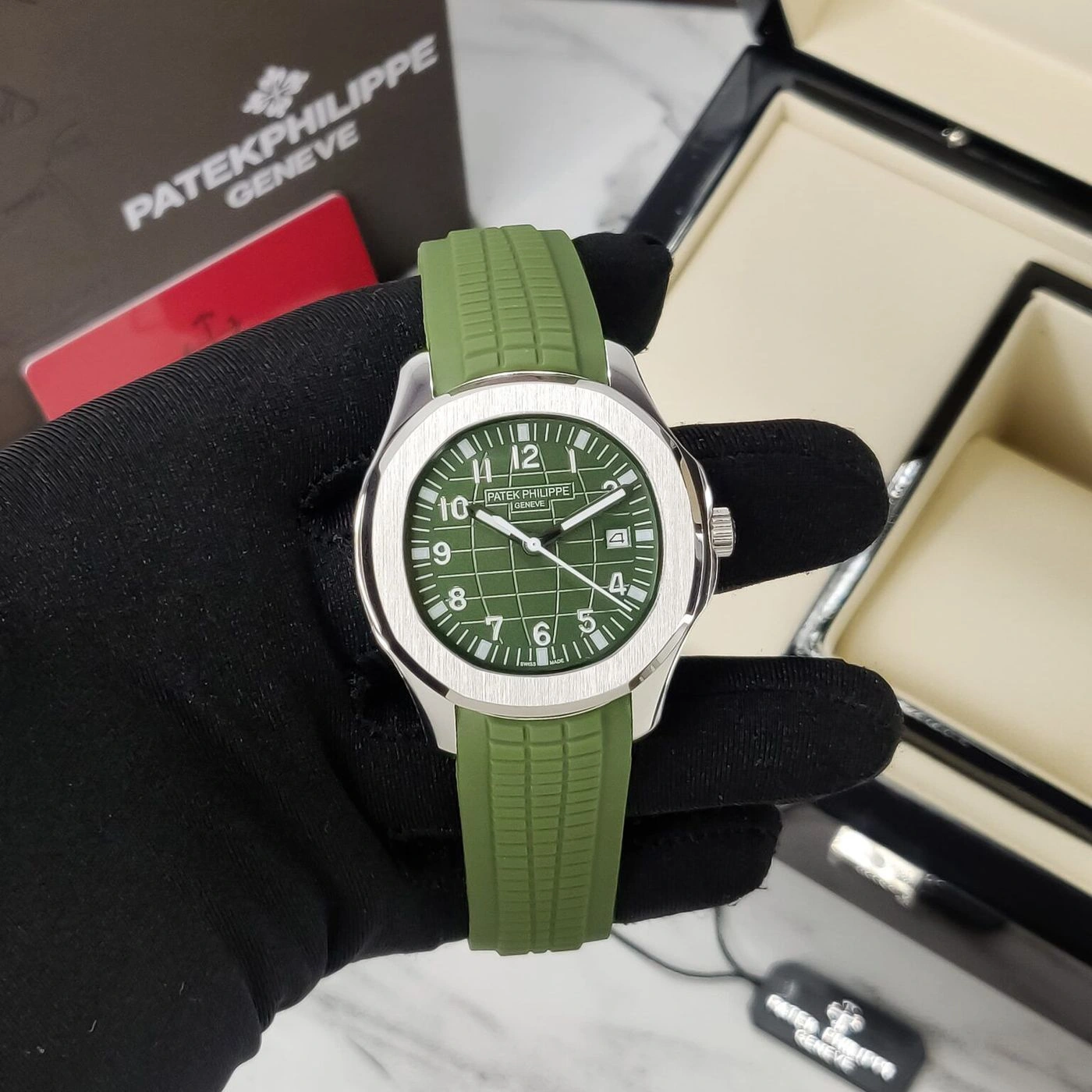 Patek Philippe Aquanaut Green Automatic 1