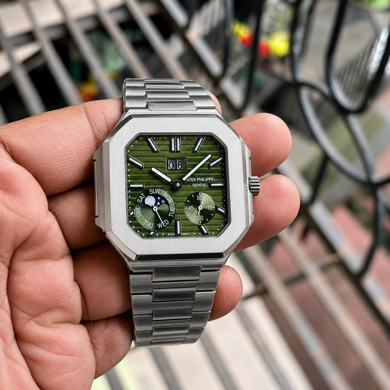 Patek Philippe Cubitus Automatic 1