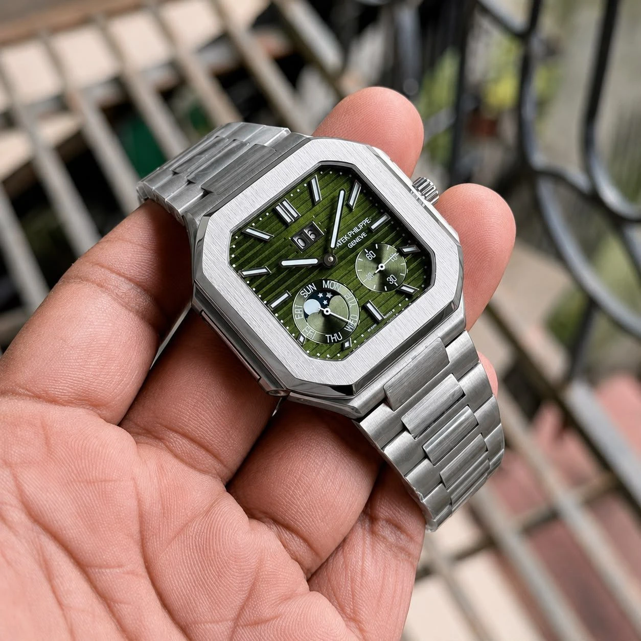 Patek Philippe Cubitus Automatic 2