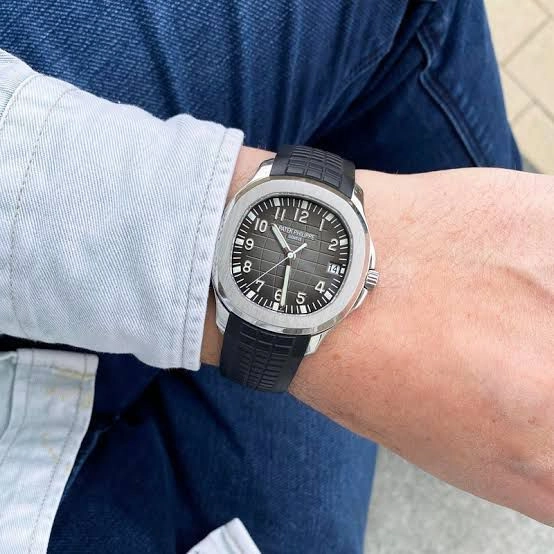 Patek Philippe Aquanaut Automatic 2