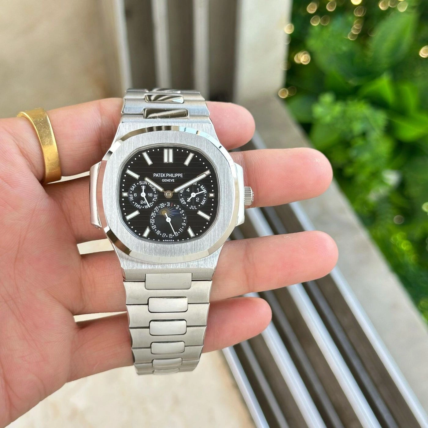 Patek Philippe Nautilus Silver Automatic 2