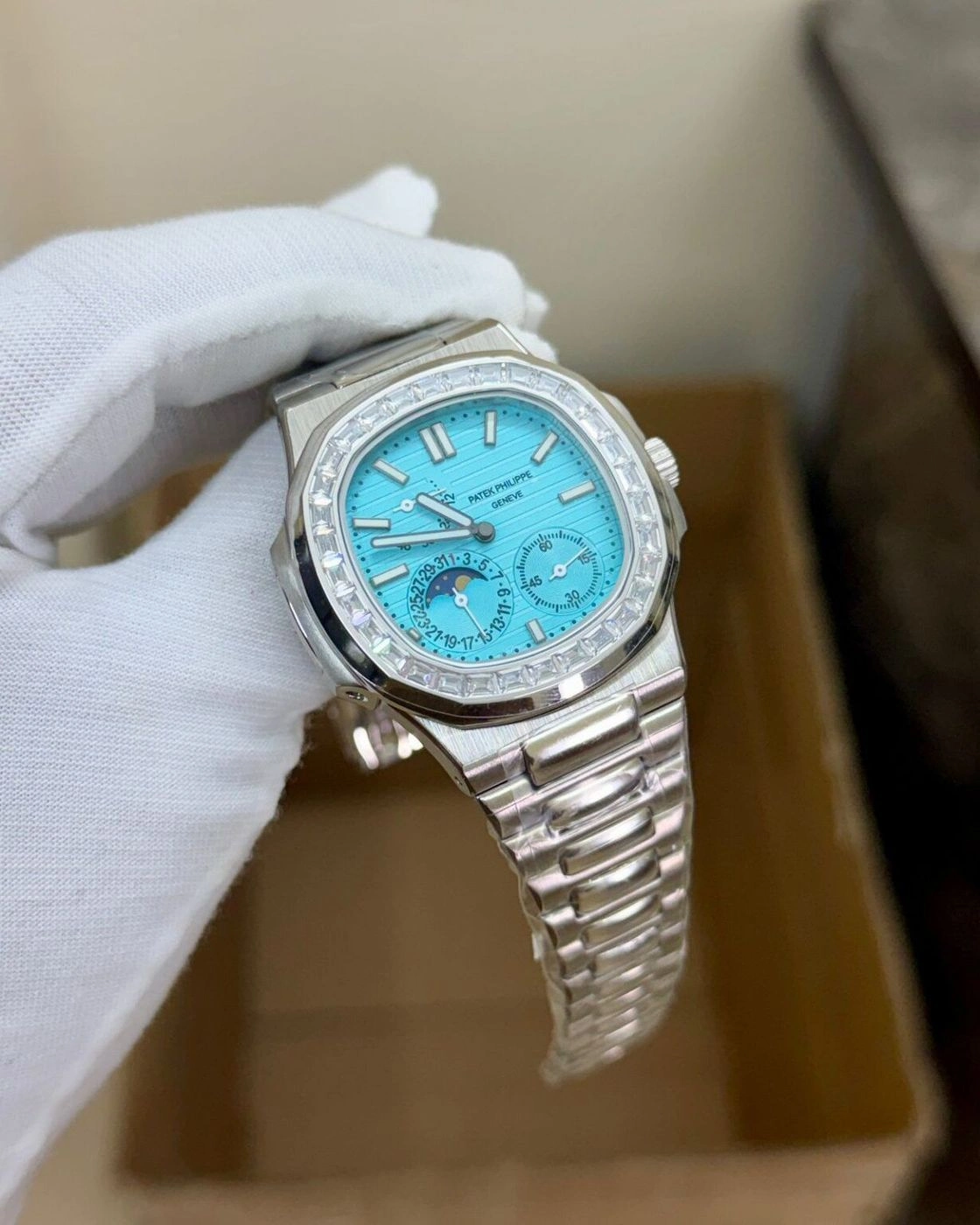 Patek Philippe Diamond Edition Tiffany Blue Automatic 1