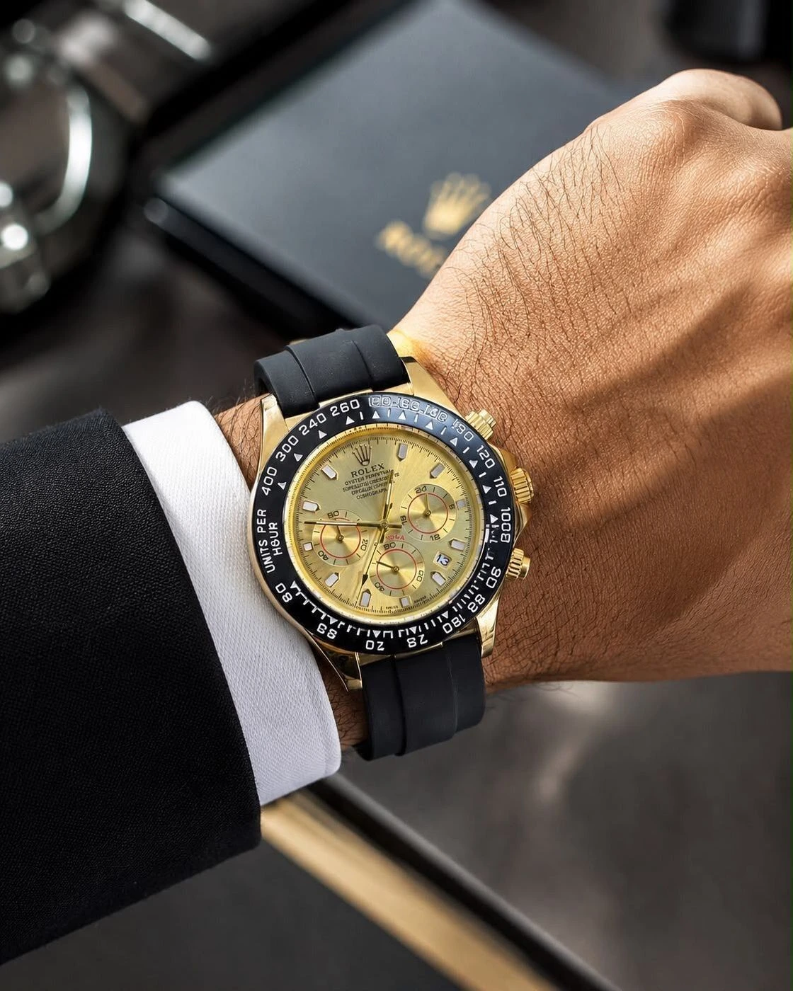 Rolex Daytona Gold & Black Quartz Chronograph 4