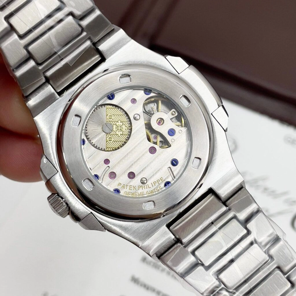 Patek Philippe Nautilus Diamond Edition Automatic 5