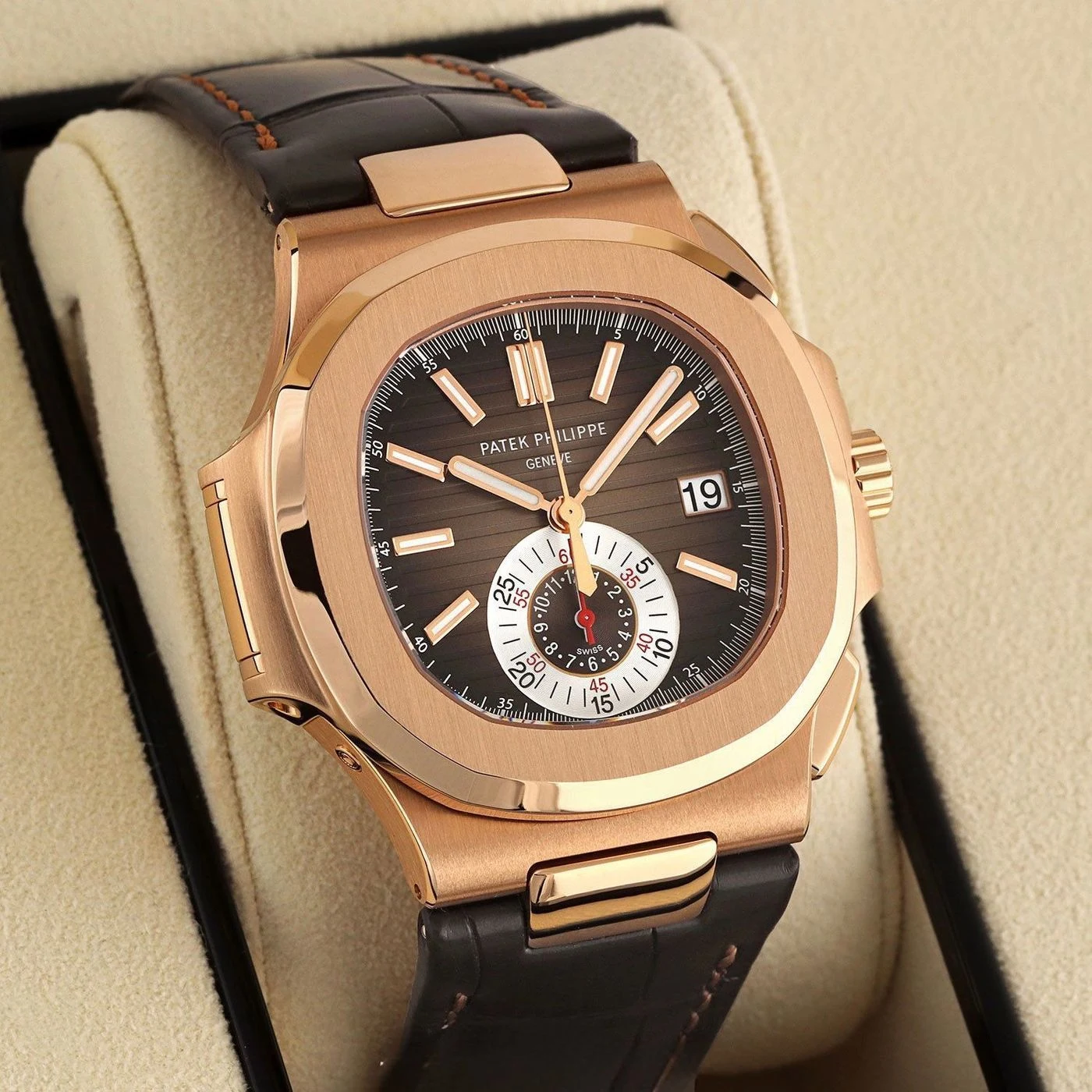 Patek Philippe Nautilus Chronograph 3