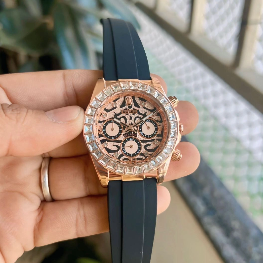 Rolex Tiger Rose Gold Rainbow chronograph 1