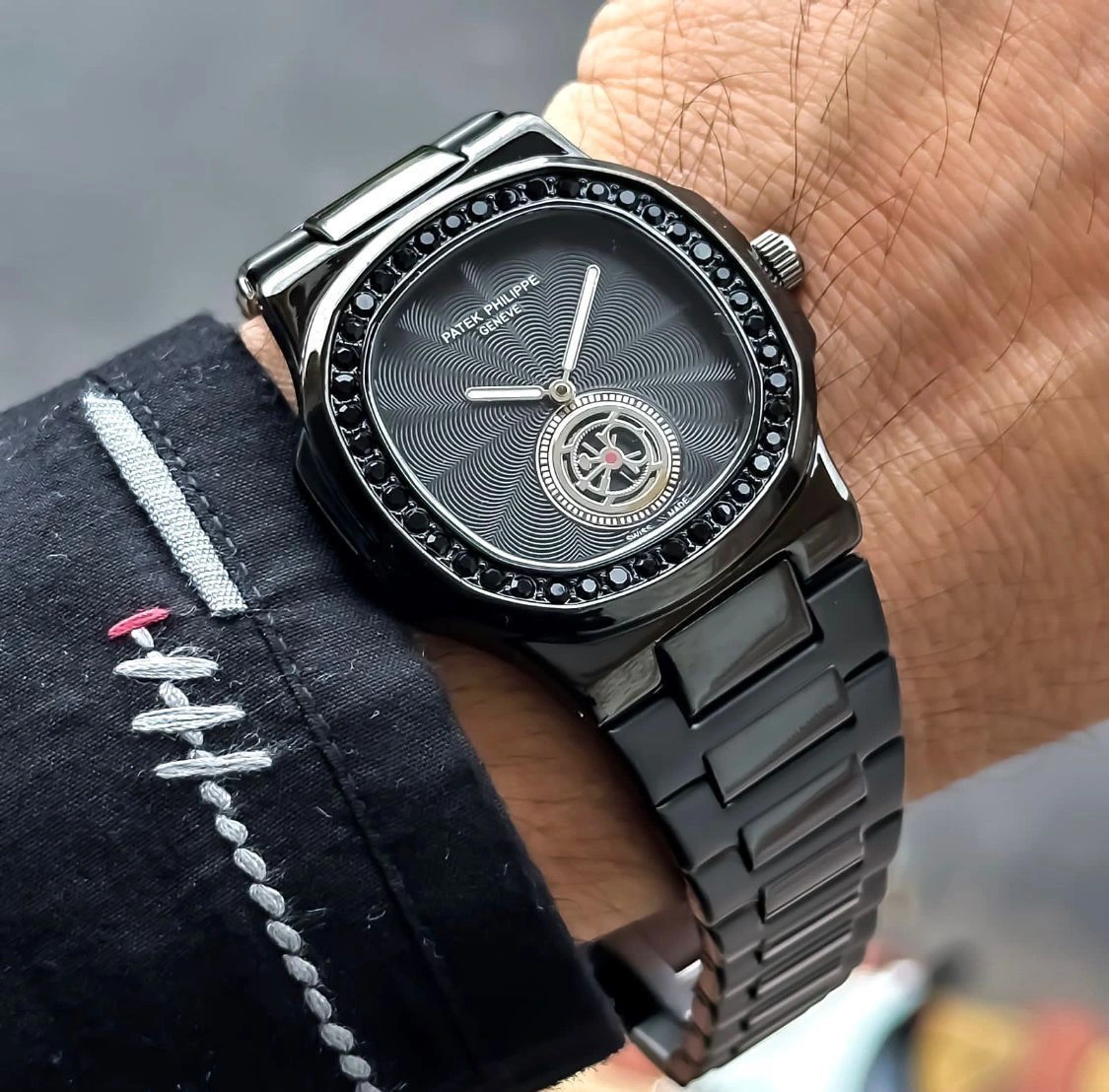 Patek Philippe Nautilus Quartz 1