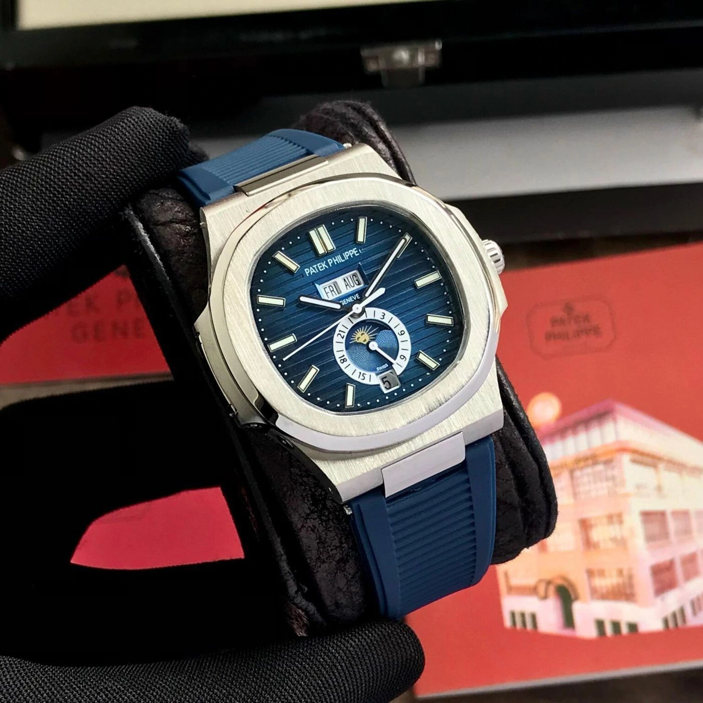 Patek Philippe Nautilus Blue Automatic 1