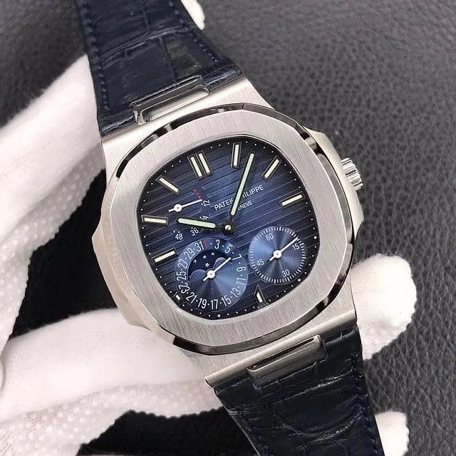 Patek Philippe Nautilus Blue Dial 1