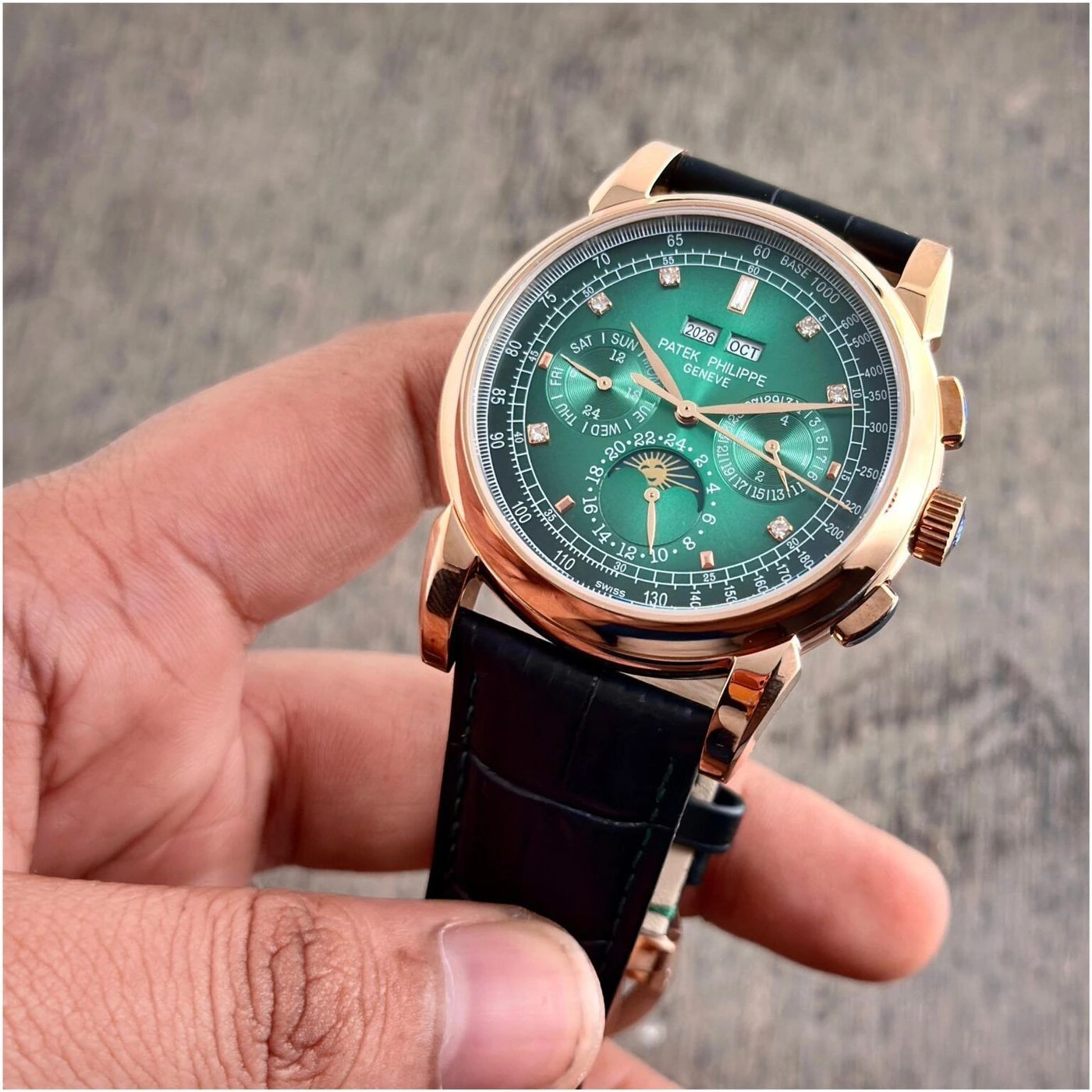 Patek Philippe Perpetual Green Calendar Chronograph 3