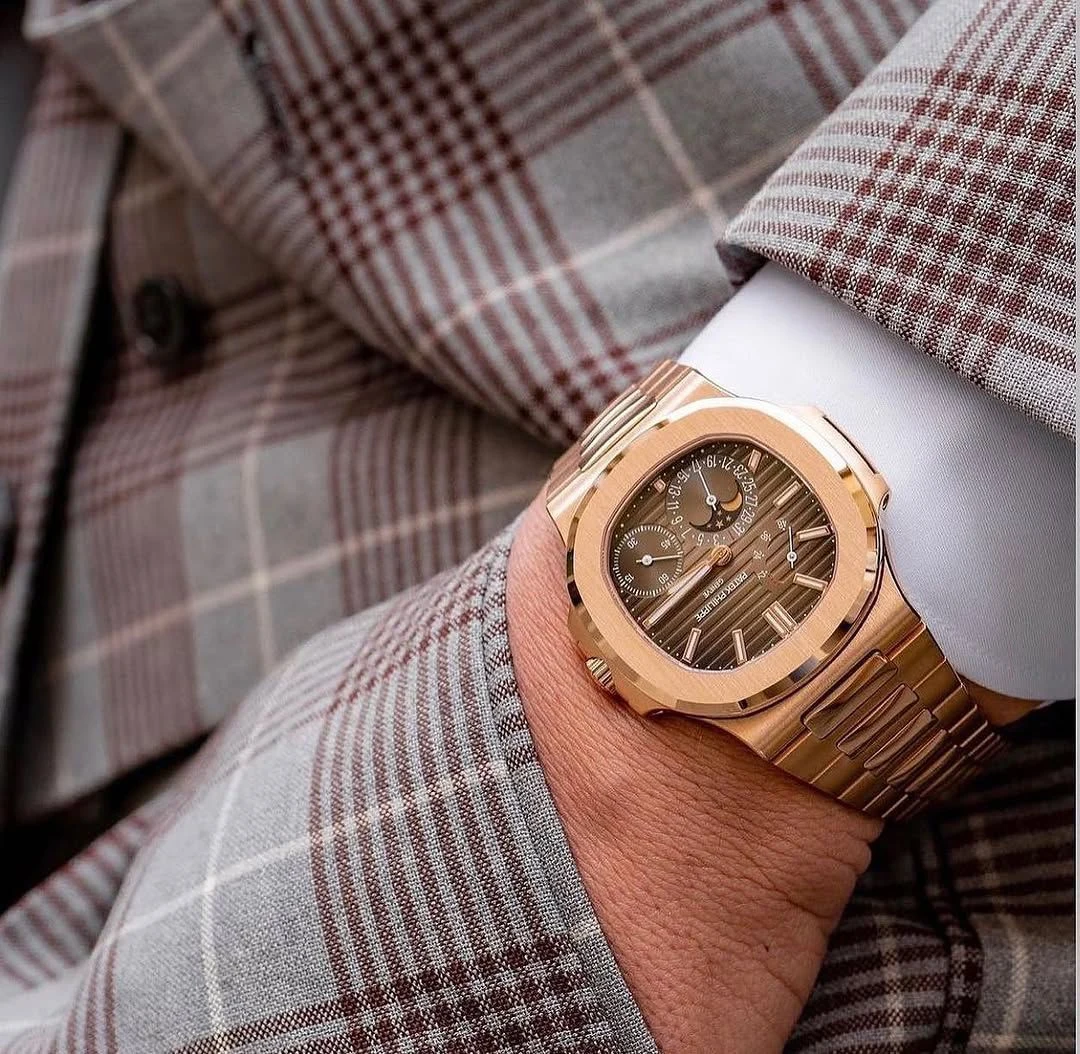 Patek Philippe Nautilus Rose Gold 5712/1R-001 1