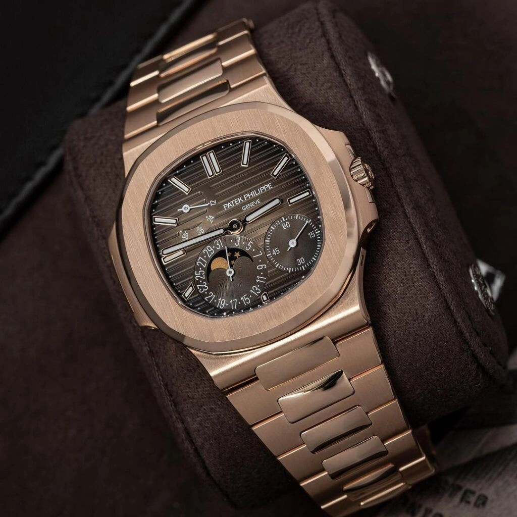 Patek Philippe Nautilus Rose Gold 5712/1R-001 4