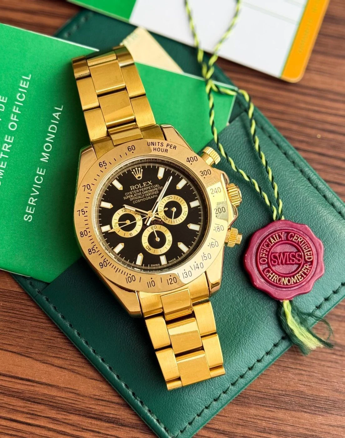 Rolex Daytona Gold Tone Round Dial 2
