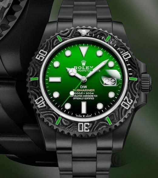 Rolex Submariner Black Grail DIW 2