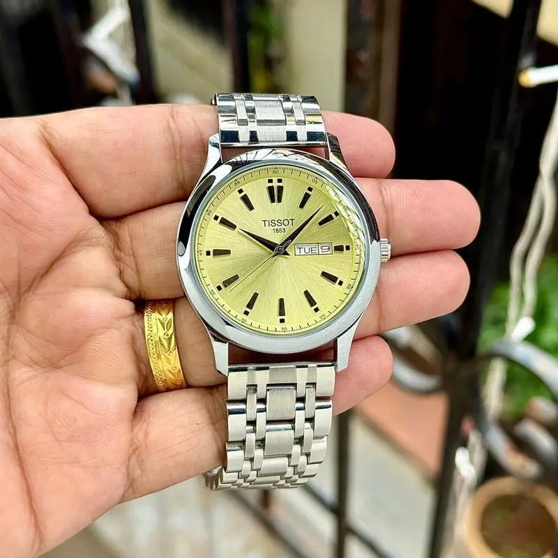 Tissot Classic Day-Date Champagne Gold 2